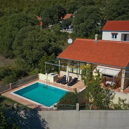 Holiday House Lovre Prapatnica Exterior photo